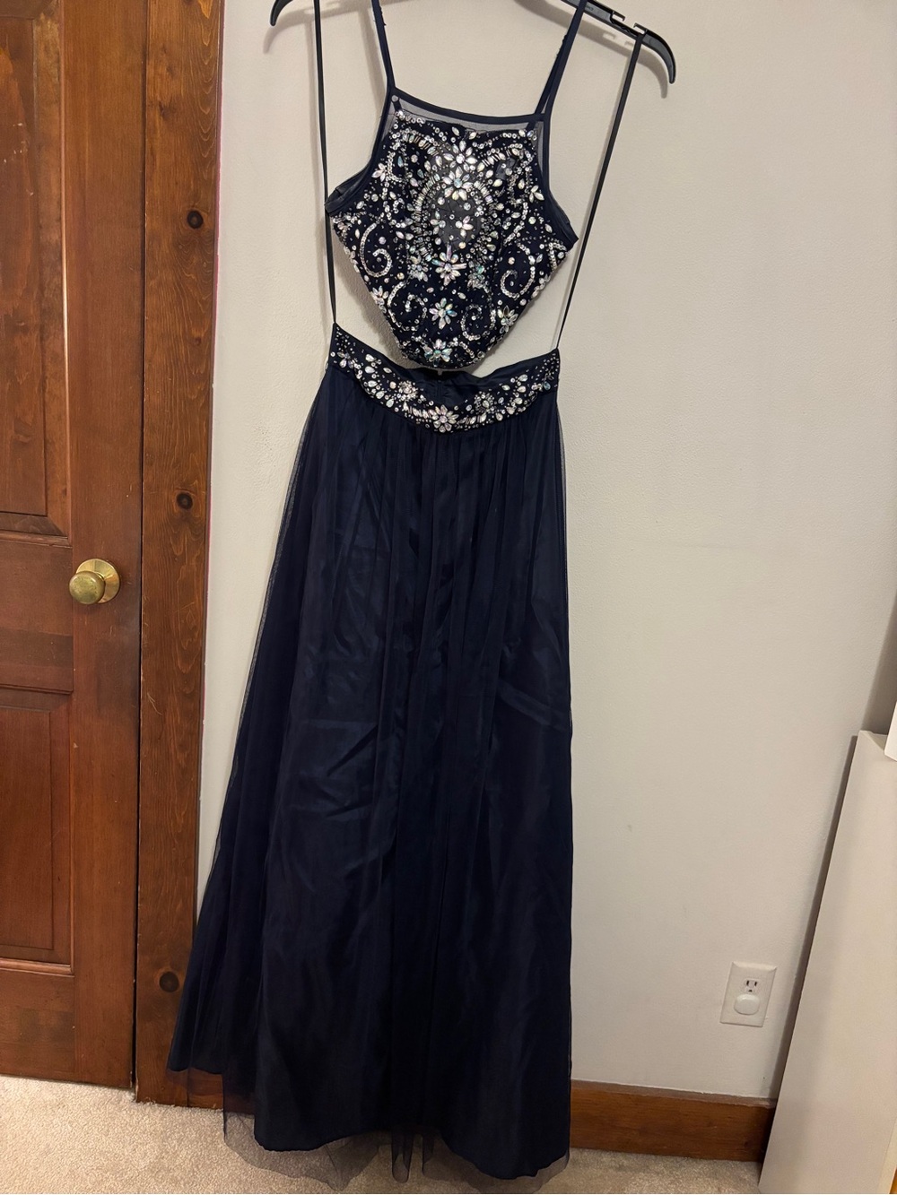 B. Smart Navy Two-Piece Formal Set SIZE 7/8